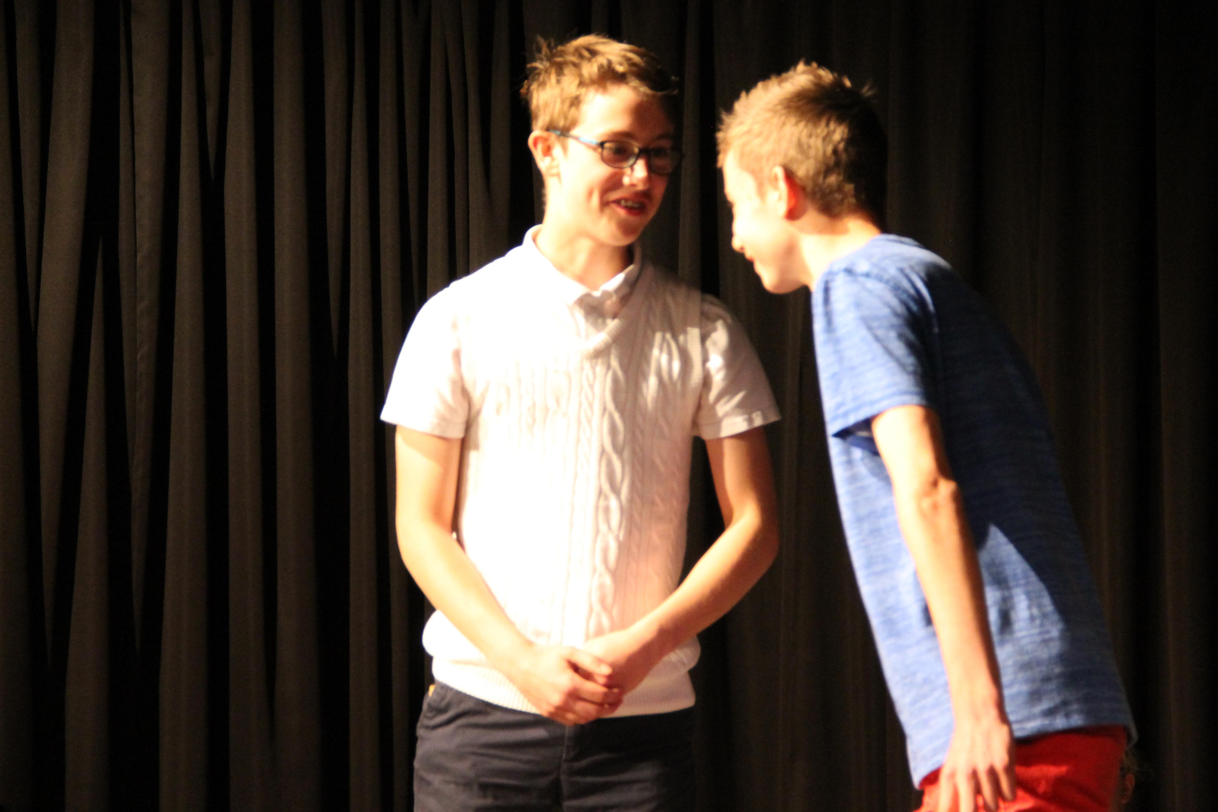 Int-1.JPG#asset:1846